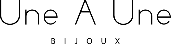 Une à une